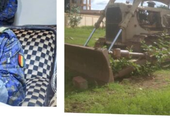 Préfet de Kouroussa : il déplace une machine abandonnée devenue nid des serpents et des abeilles à l’entrée de sa résidence et se retrouve devant le tribunal pour cela