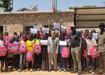 Des actions de mémoire pour les 168 écolières – les « Anges de Minab » tuées par un missile américain en Iran – se multiplient à travers le monde